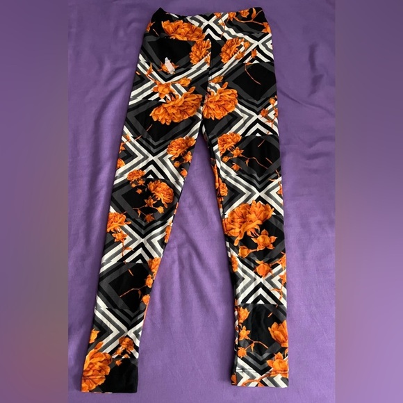 Jack And Sally Feet Bundle ((PLUS FREE GIFT INCLUDED)) - Picture 8 of 11